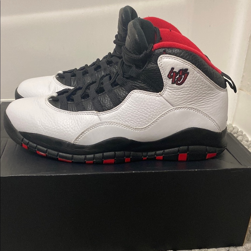 Air Jordan Retro 10